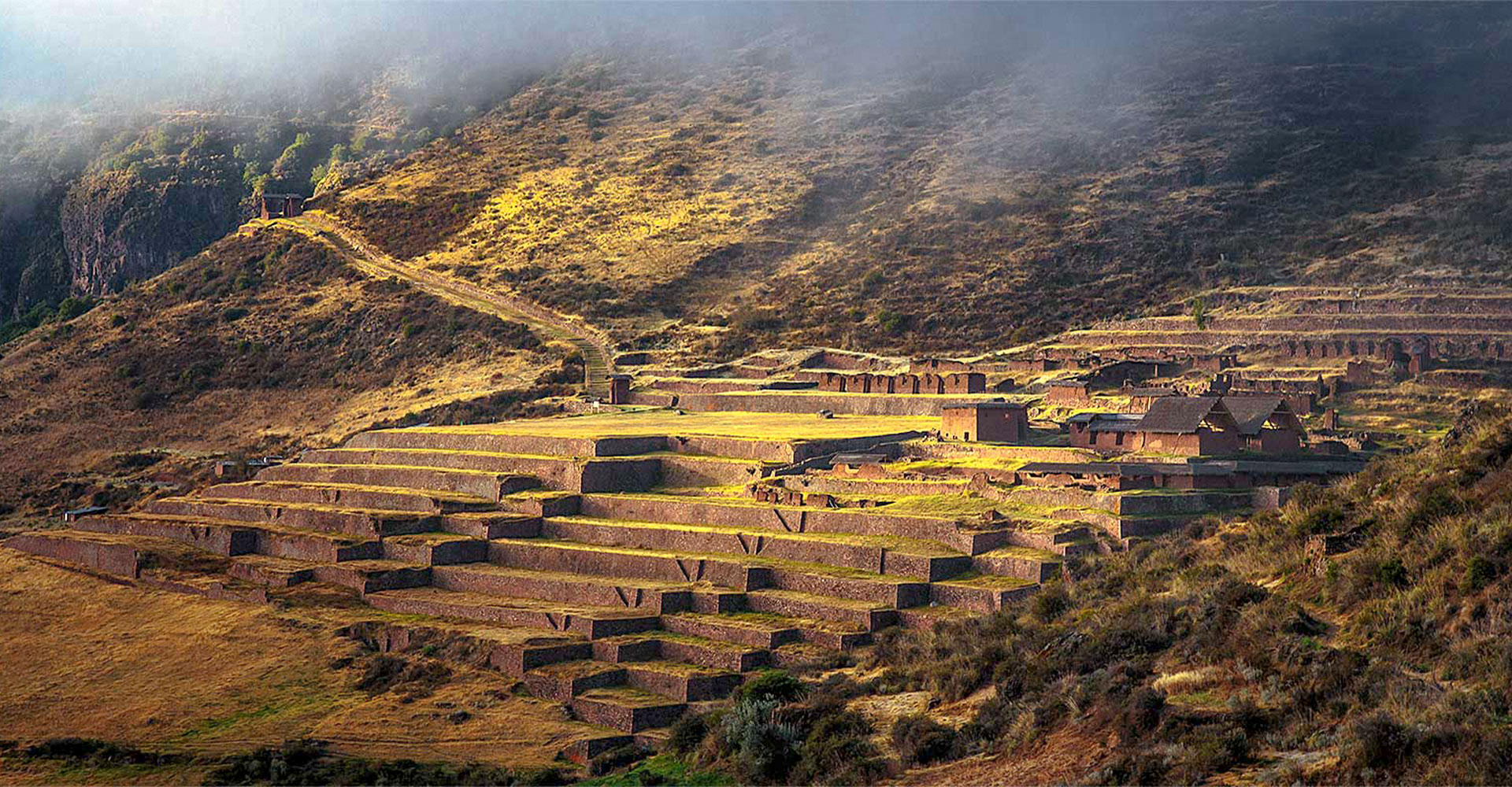 Hucchuy Qosqo : Royal hacienda built by the Inca Emperor Viracocha