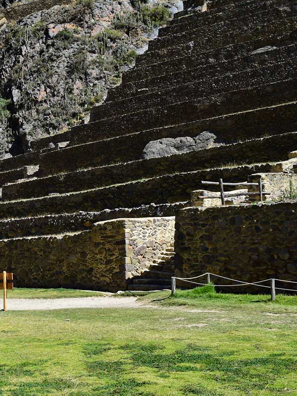 What to do in Ollantaytambo?
