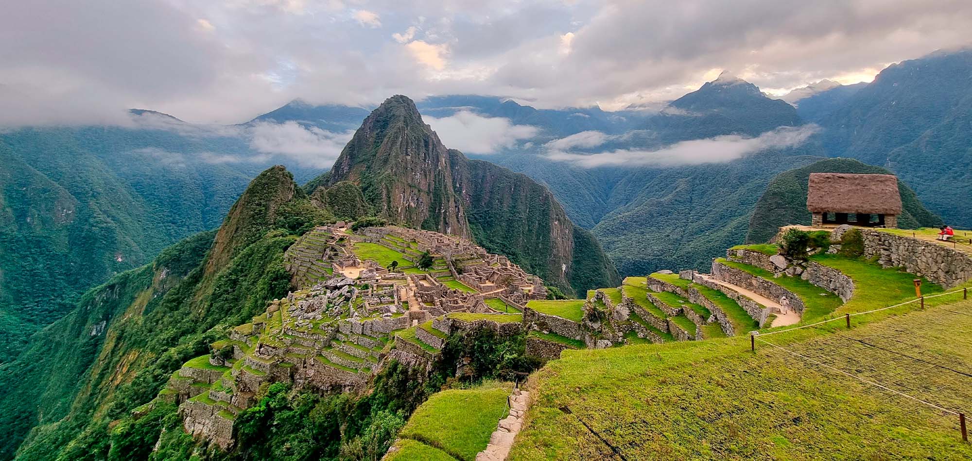 Short Inca Trail Trek Combos to Machu Picchu - Incatrailhileperu