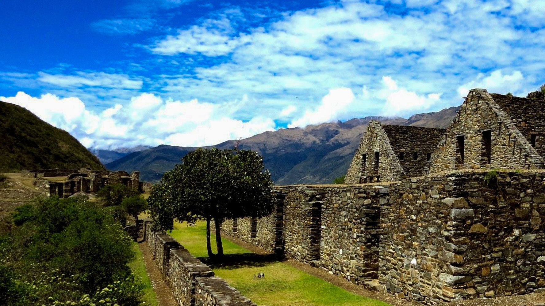 Choquequirao: Archaeological remains of an Inca city