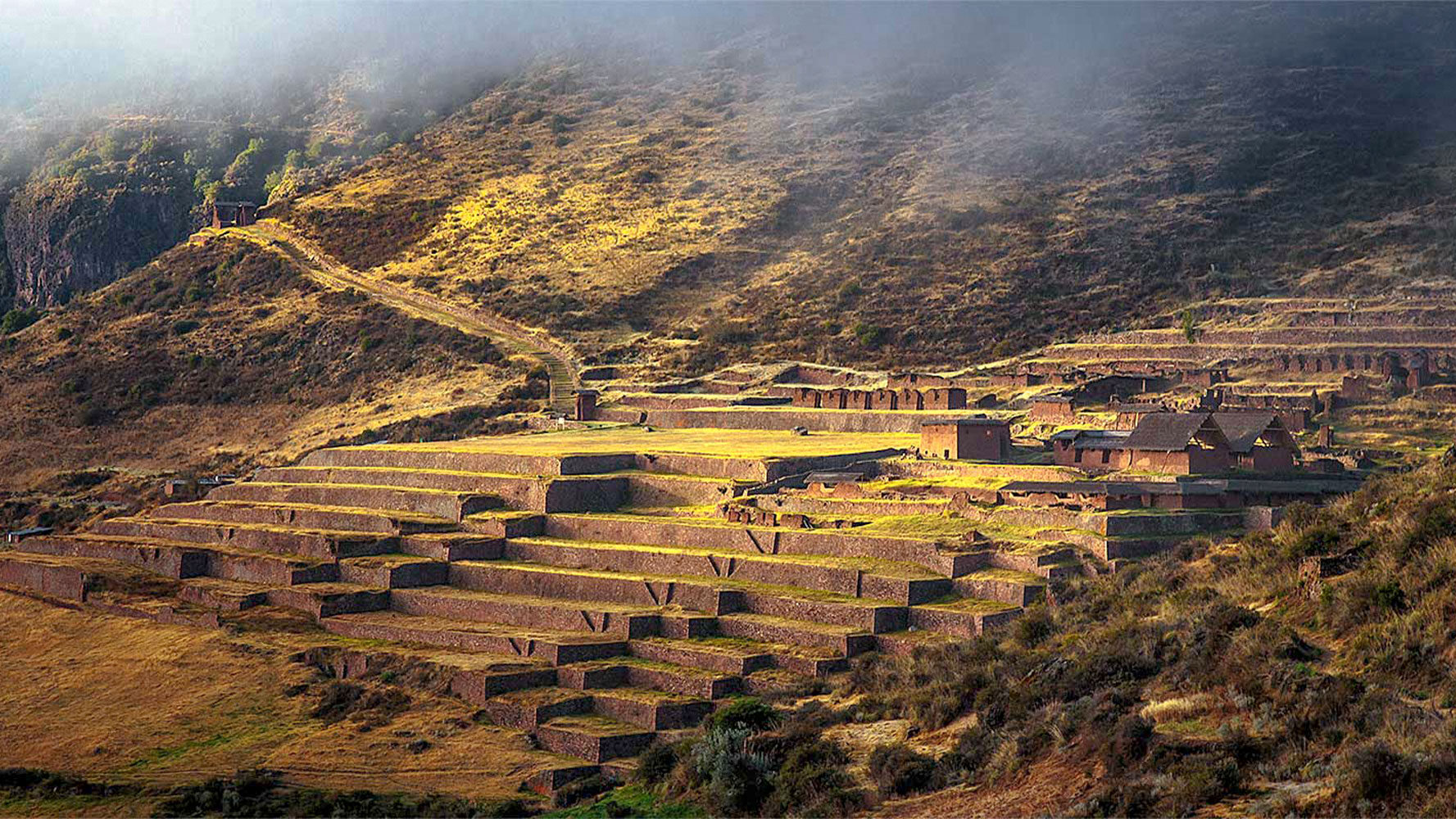 Hucchuy Qosqo : Royal hacienda built by the Inca Emperor Viracocha