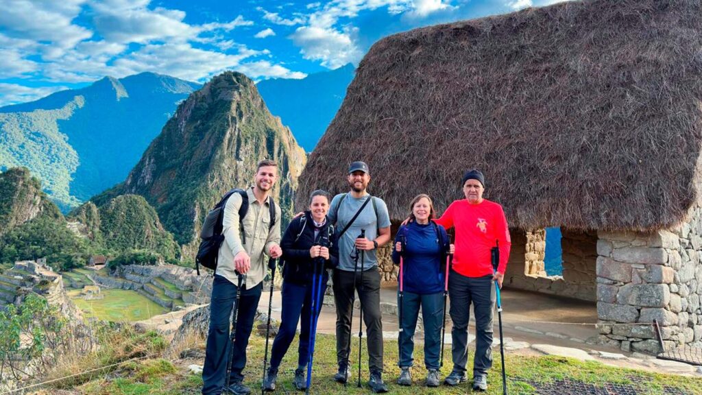 Short Inca Trail to machu picchu 2 days - Incatrailhikeperu