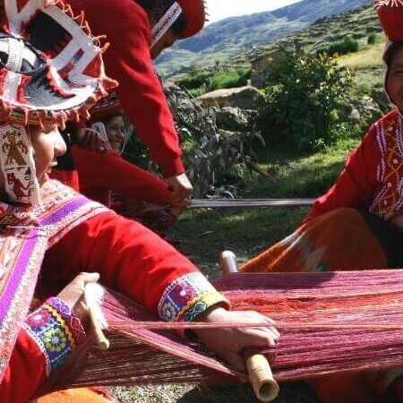 Lares weaving